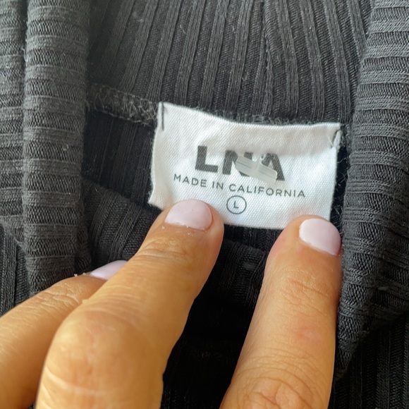 LNA ribbed cold shoulder turtleneck - Picture 3 of 5